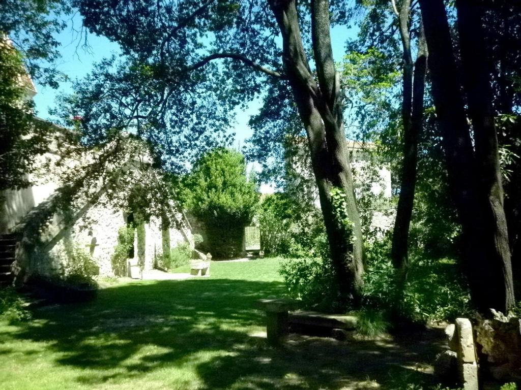 Bed and Breakfast Les Deux Tours Brignon Zewnętrze zdjęcie
